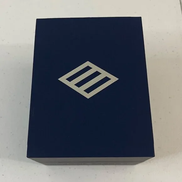 Joseph Abboud Silver/Gold-Tone White Dial Mens Watch In Original Box, New - Picture 4 of 14